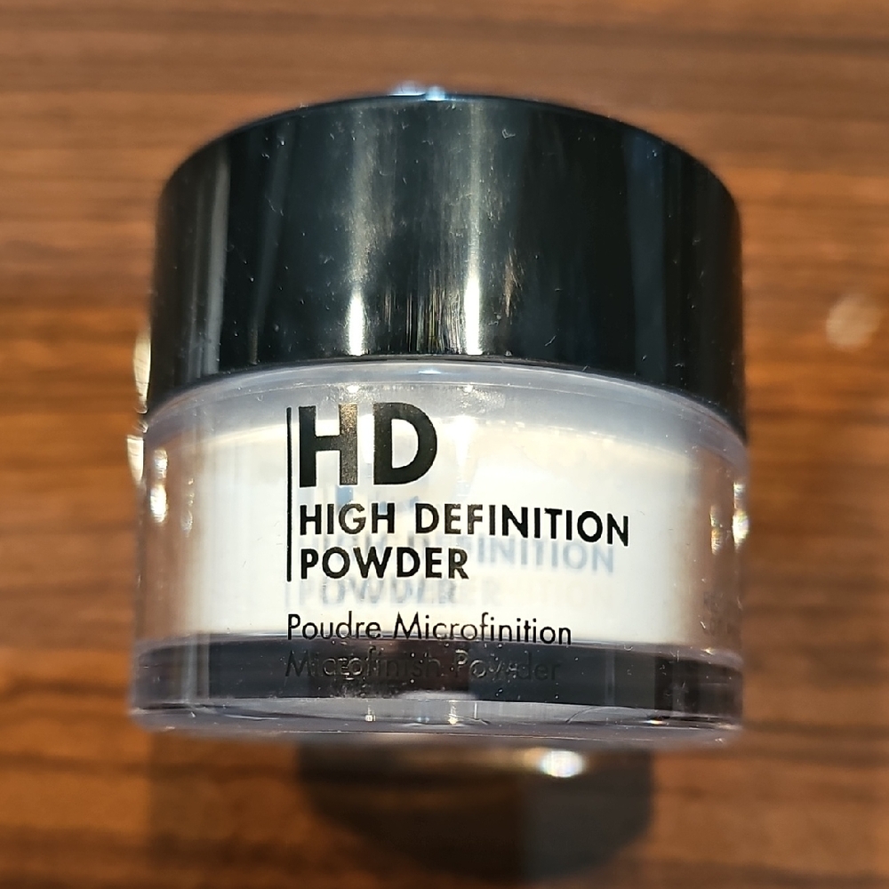 Makeup Forever HD High Definition Microfinish Powder